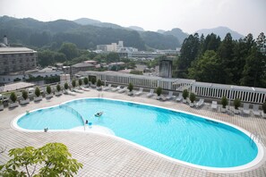 Piscine extérieure