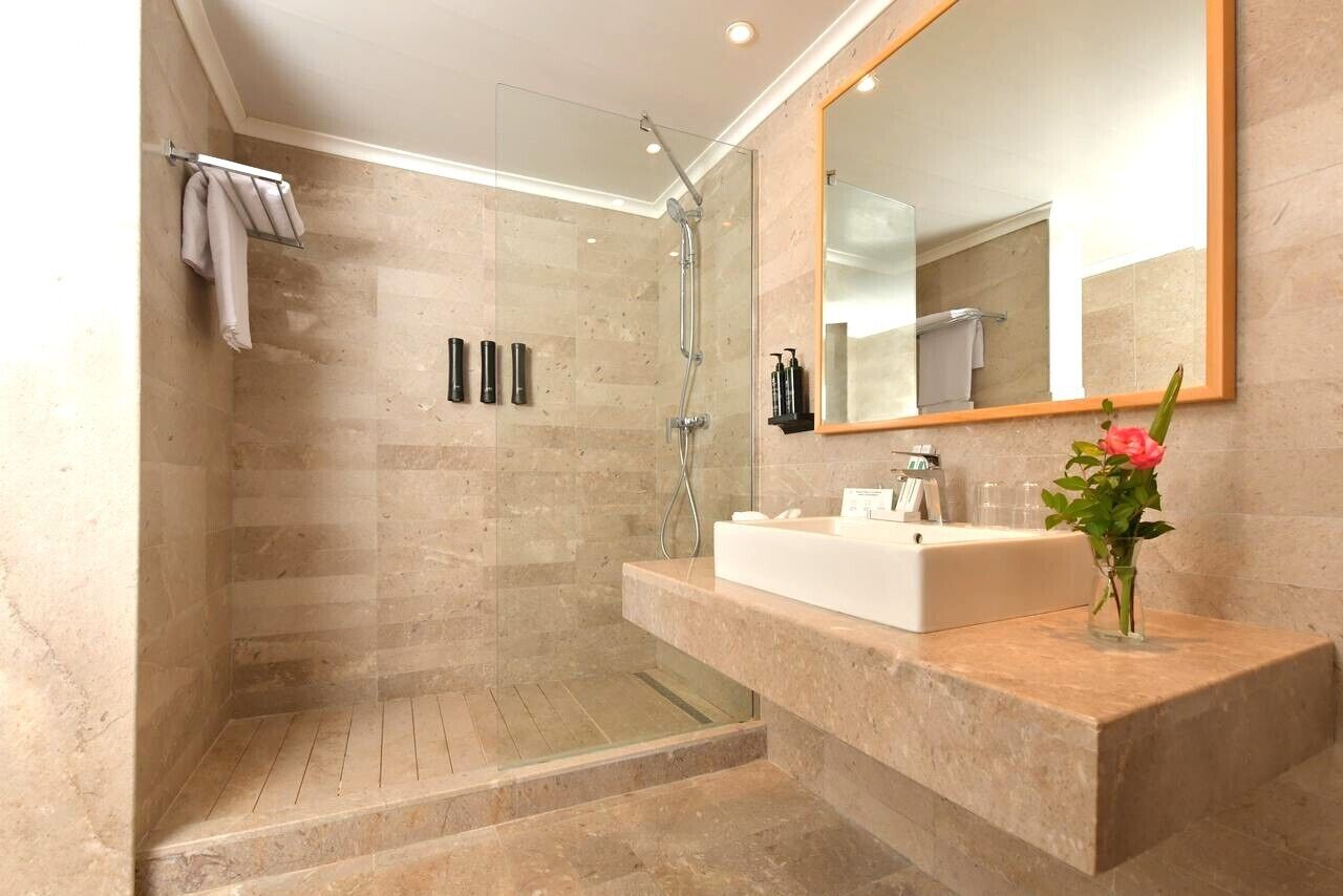 免費梳洗用品、風筒、坐浴桶、提供毛巾