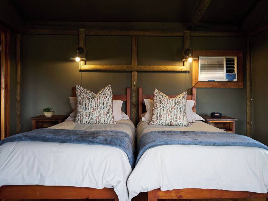 Chambre Familiale (Luxury) | Literie de qualité supérieure, minibar, coffres-forts dans les chambres