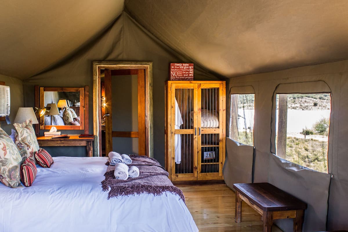 Camera familiare (Luxury) | Biancheria da letto di alta qualità, minibar, una cassaforte in camera