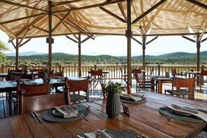 Restaurant - Buffelsdrift Game Lodge (Oudtshoorn)