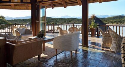 Buffelsdrift Game Lodge