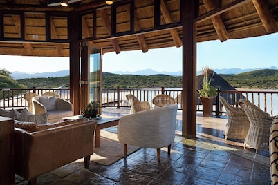 Buffelsdrift Game Lodge