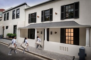 Exterior - More Quarters Hotel (Cape Town)