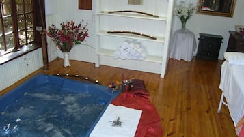 Bain à remous intérieur