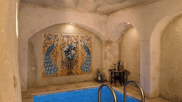 Suite with Private Pool