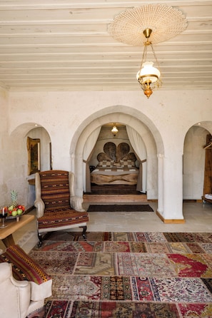 Suite | Premium bedding, minibar, in-room safe, individually decorated