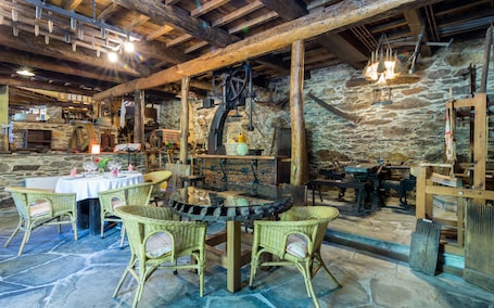 Children's play area - indoor