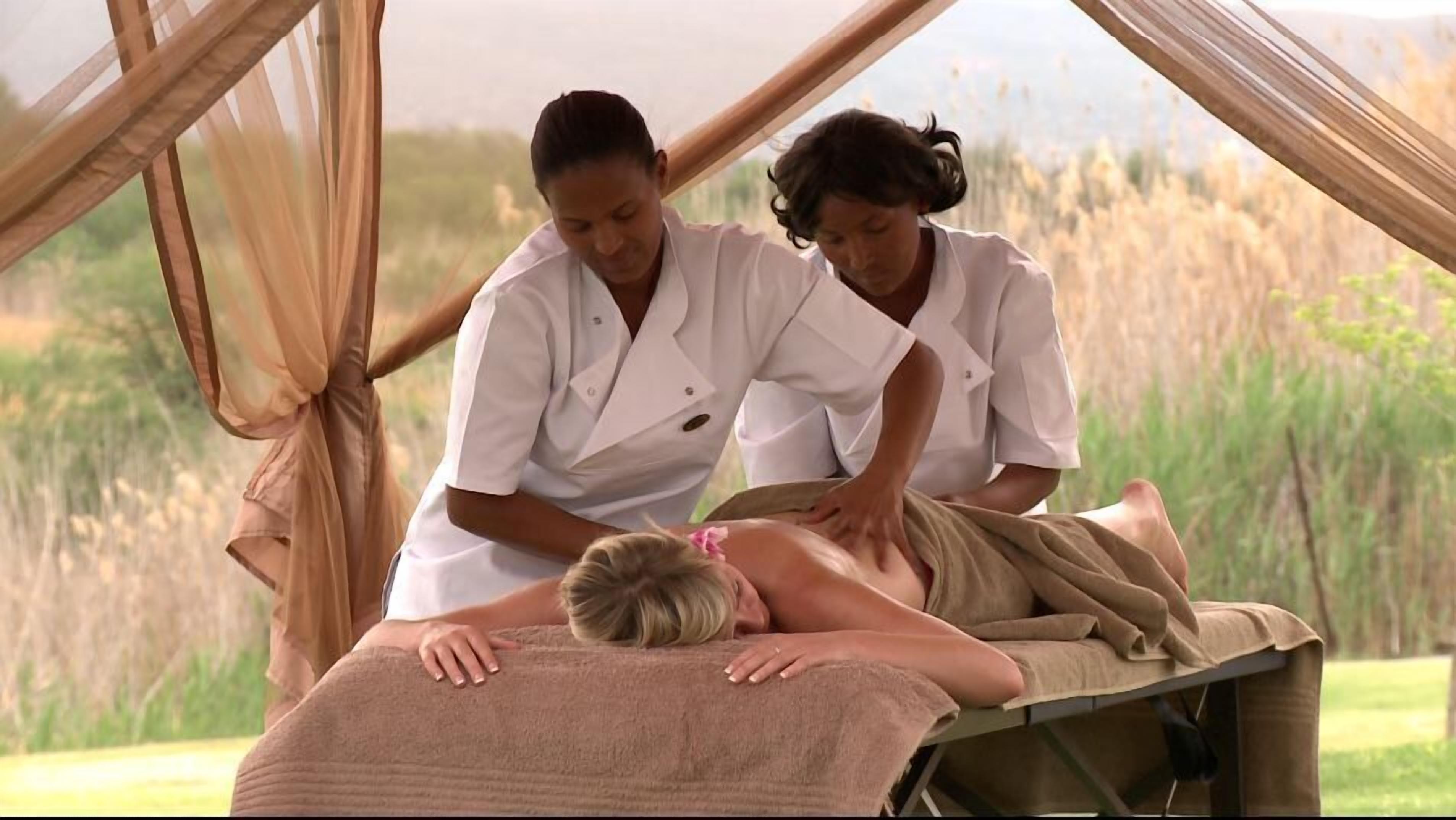 Soins corporels, soins du visage, soins de manucure et de pédicure