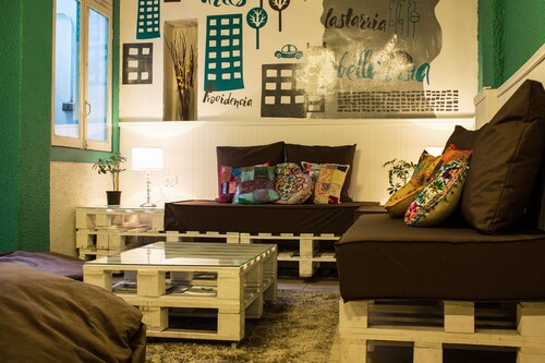 Hostal Forestal - Hostel