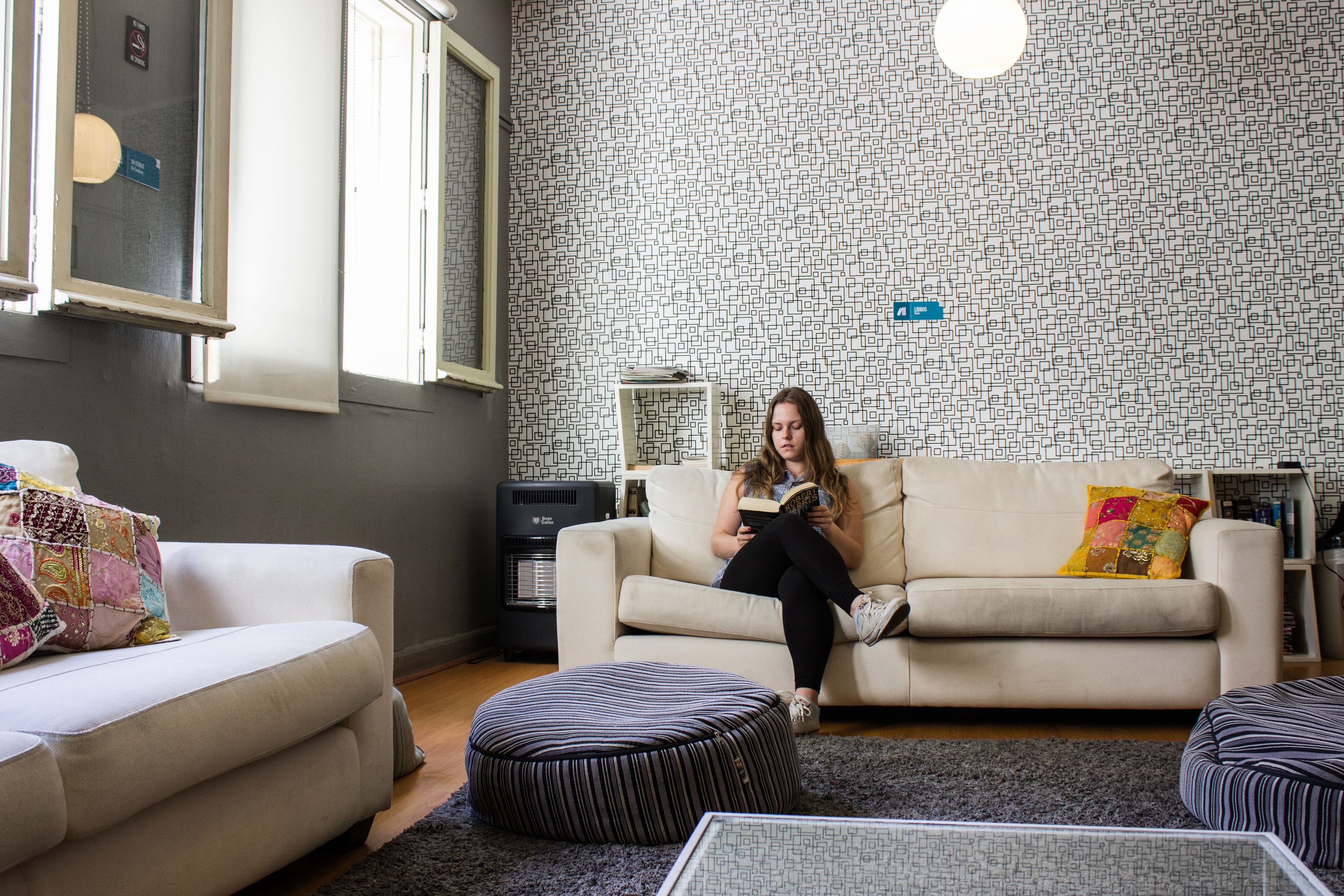 บริ  เวณนั่งเล่นที่ล็อบบี้