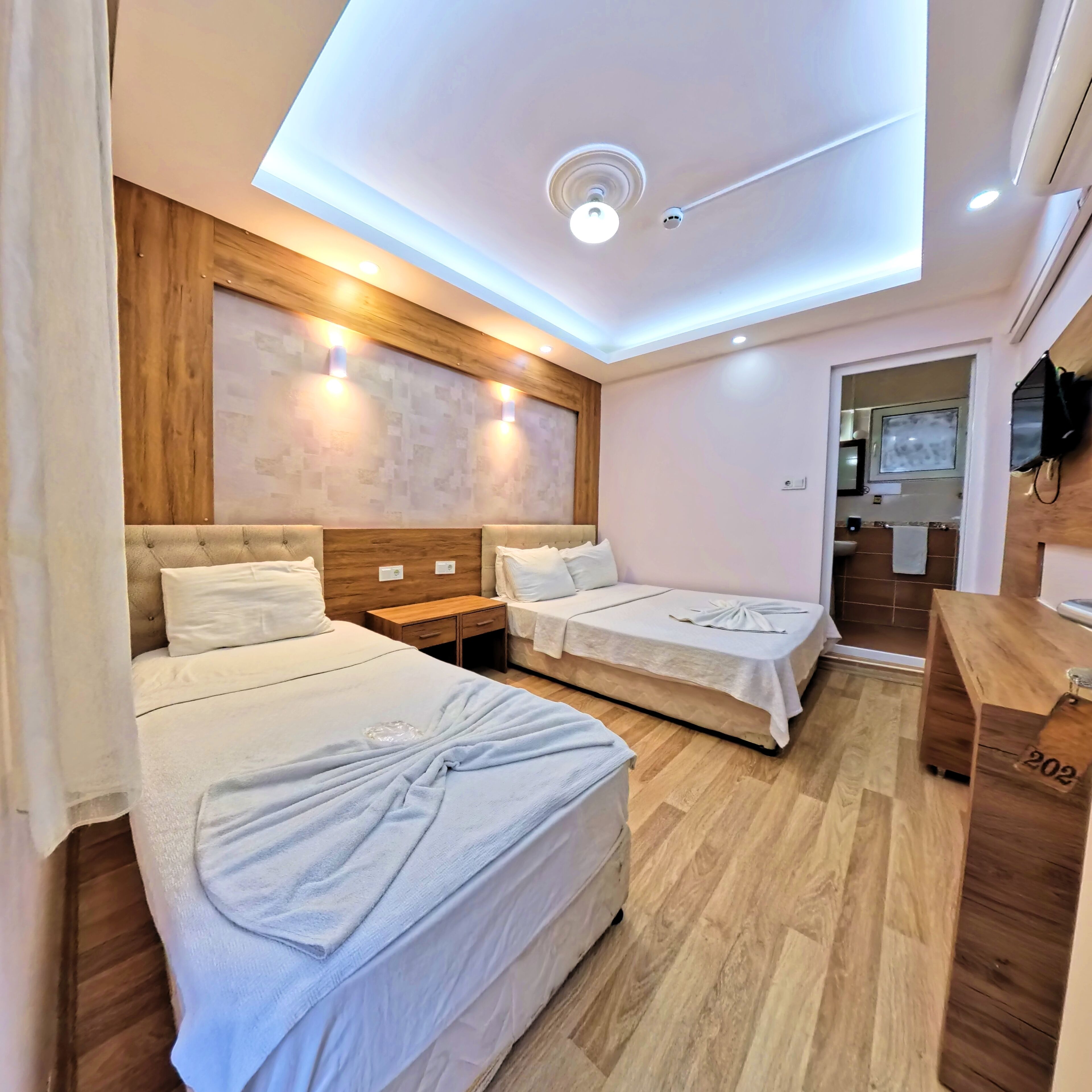Standard Twin Room, 2 Twin Beds, Pool View | Premium bedding, down comforters, in-room safe, individually decorated