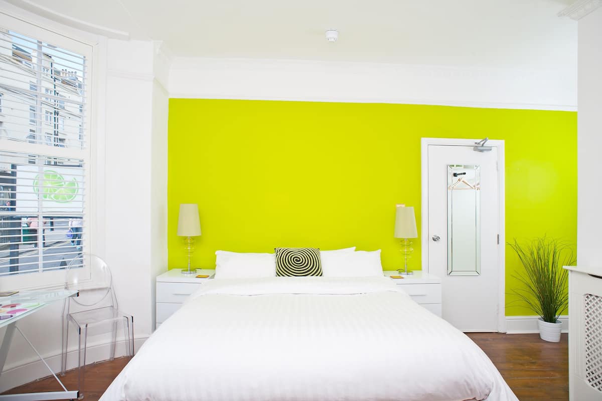 Luxury Double Room, Sea View | Desk, iron/ironing board, rollaway beds (surcharge), WiFi (free)