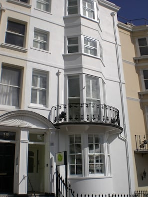Front of property - LimeHouse (Brighton)