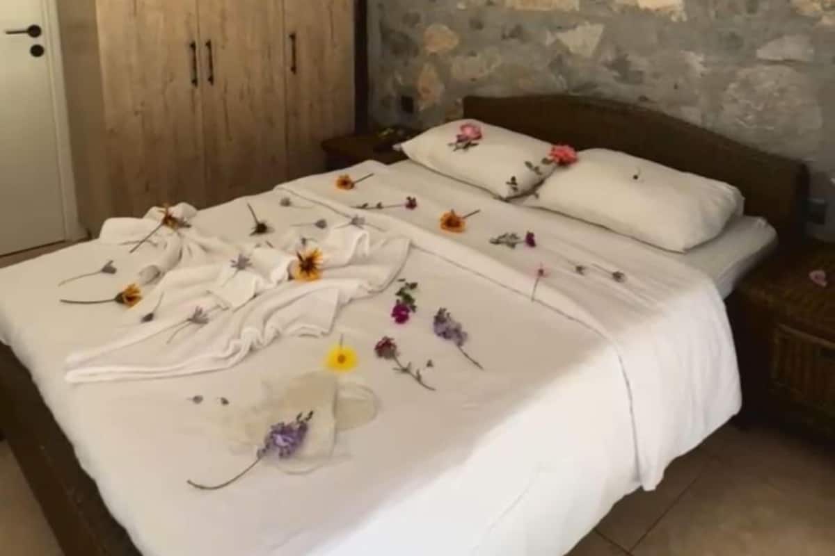 Basic Room | 2 bedrooms, premium bedding, minibar, in-room safe