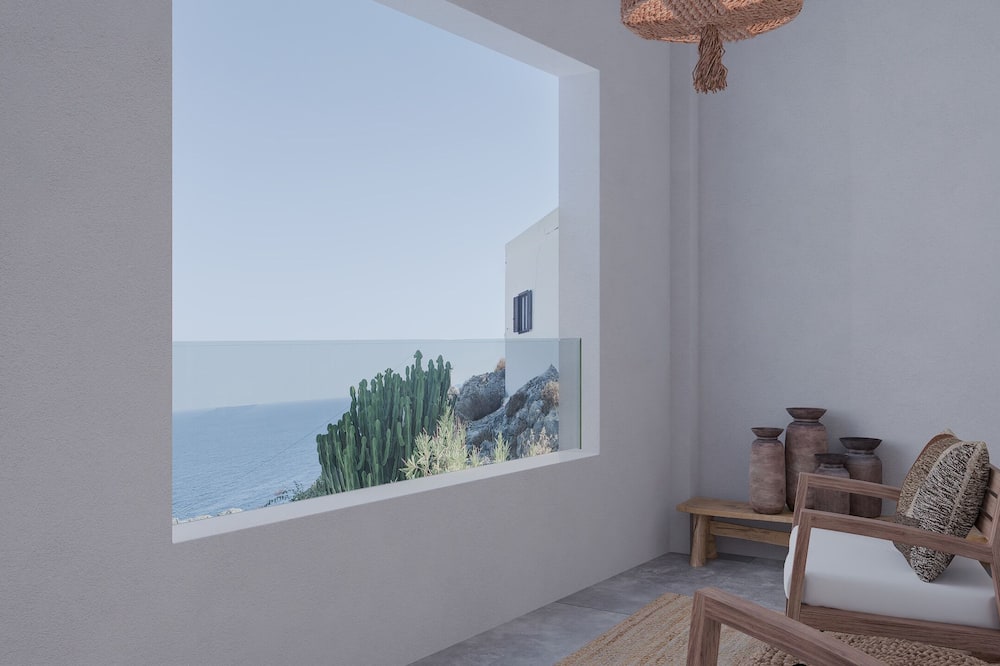 F Fine Suites- Adults Only