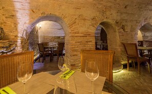 Restaurant - Palacio Mariana Pineda Hotel (Granada)