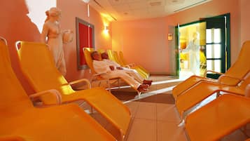Hot tub, body treatments, hydrotherapy, thalassotherapy