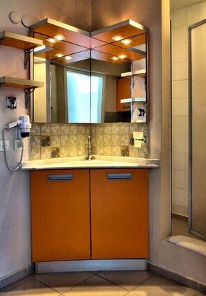 헤어드라이어, 타월