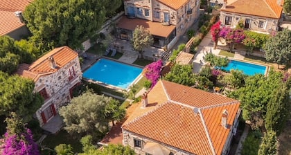 Alacati Zeytin Konak Hotel