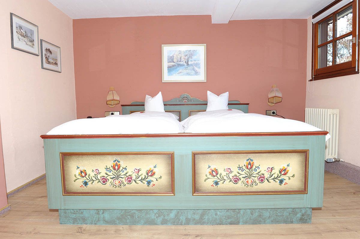 minibar, in-room safe, iron/ironing board, free wifi