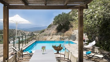 Villa, 3 Bedrooms, Private Pool, Sea View | Terrace/patio
