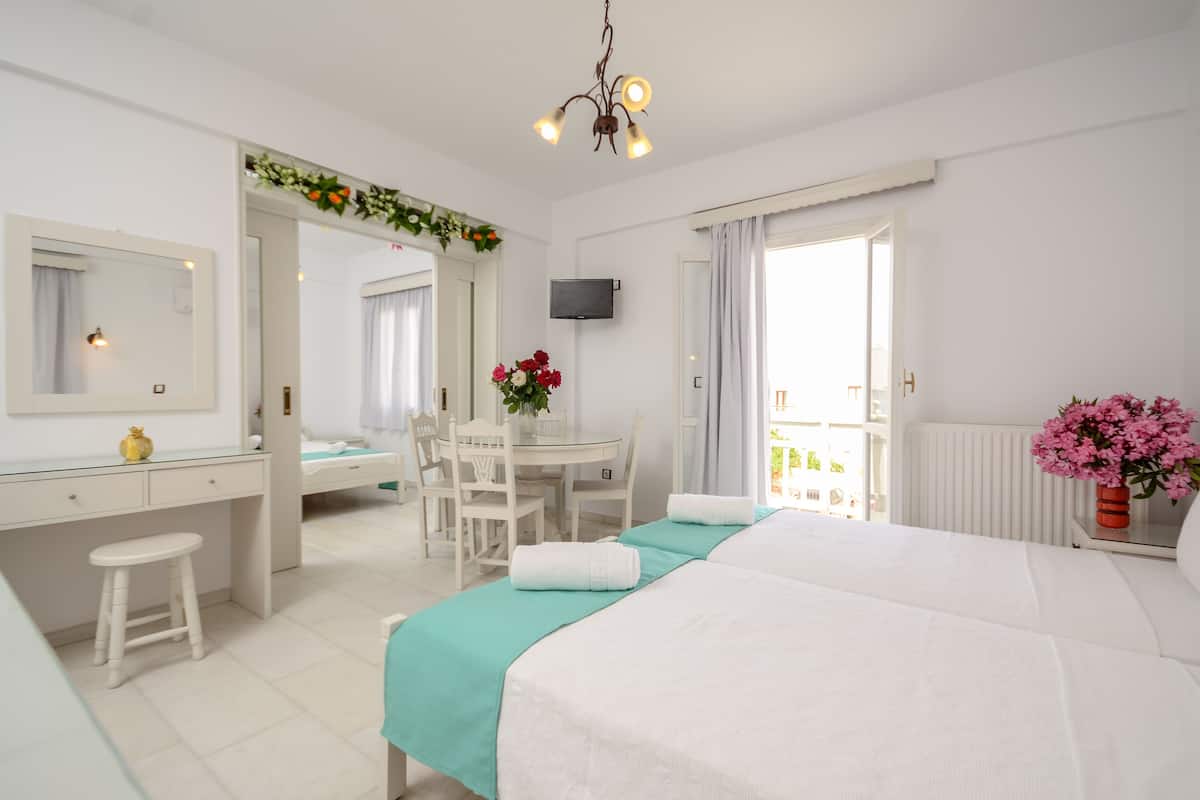 Appartement | 1 chambre, bureau, fer et planche à repasser, lits bébé (gratuits)