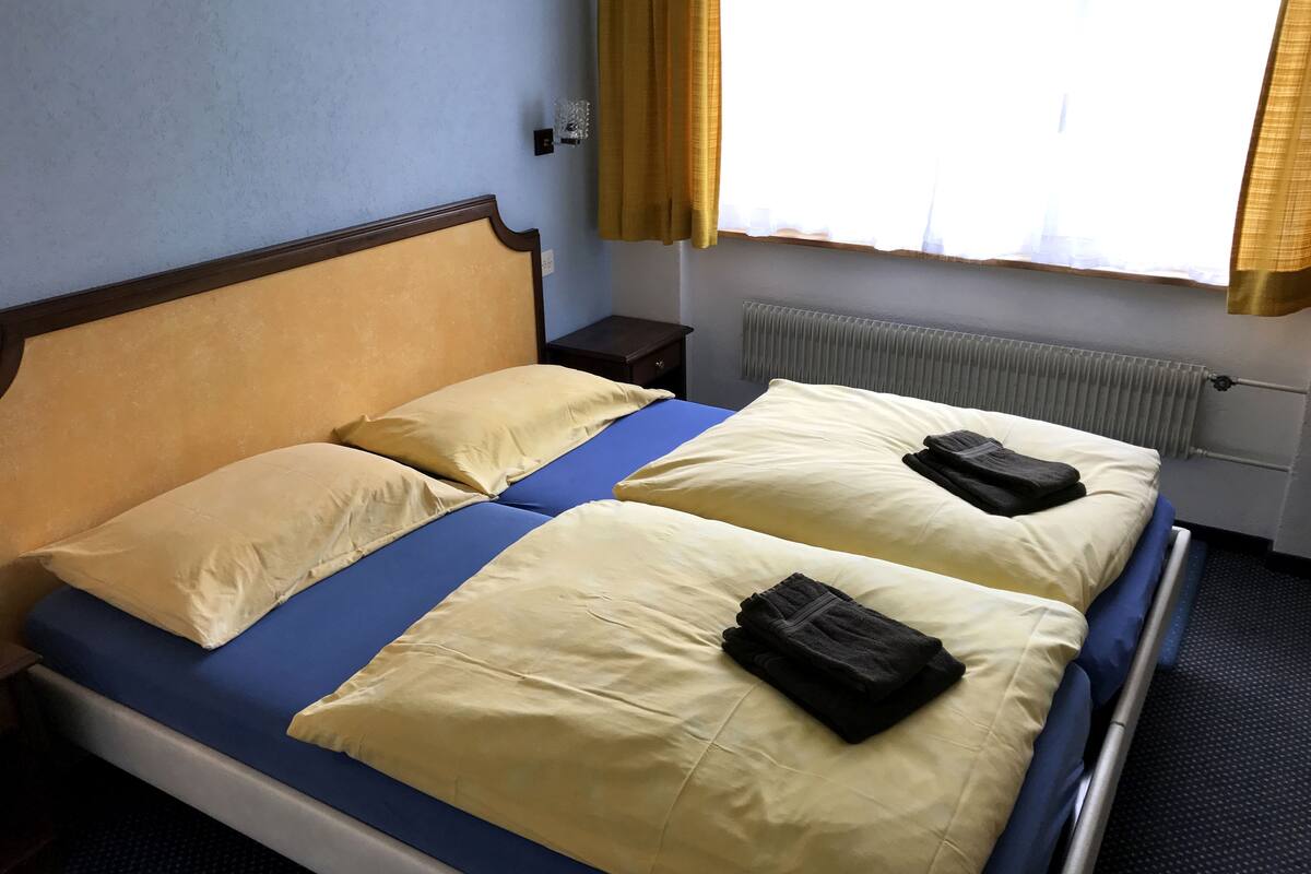 economy double room, garden view | frette italian sheets, premium bedding, select comfort beds