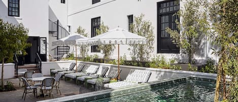 Seasonal outdoor pool, sun loungers