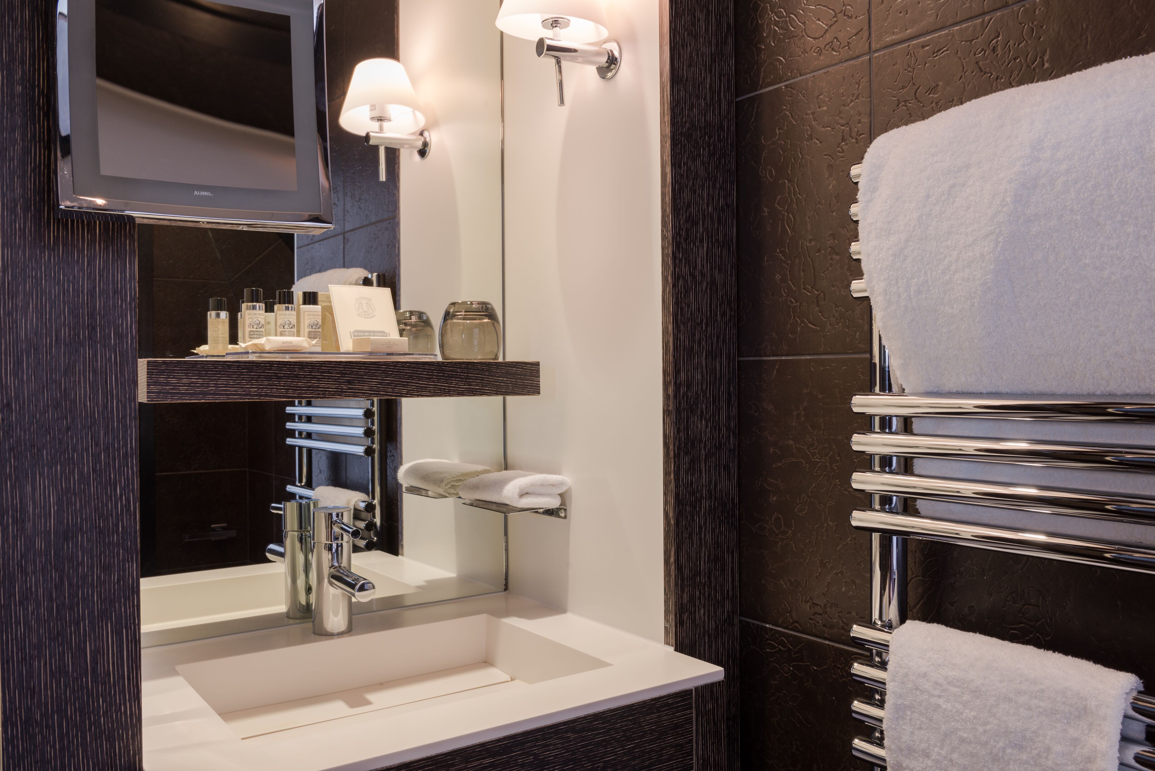 single room | bathroom | designer toiletries, hair dryer, bathrobes, slippers