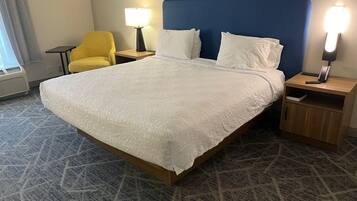 Standard Room, 1 King Bed