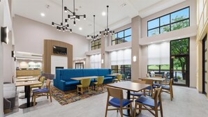 包含每日自助早餐