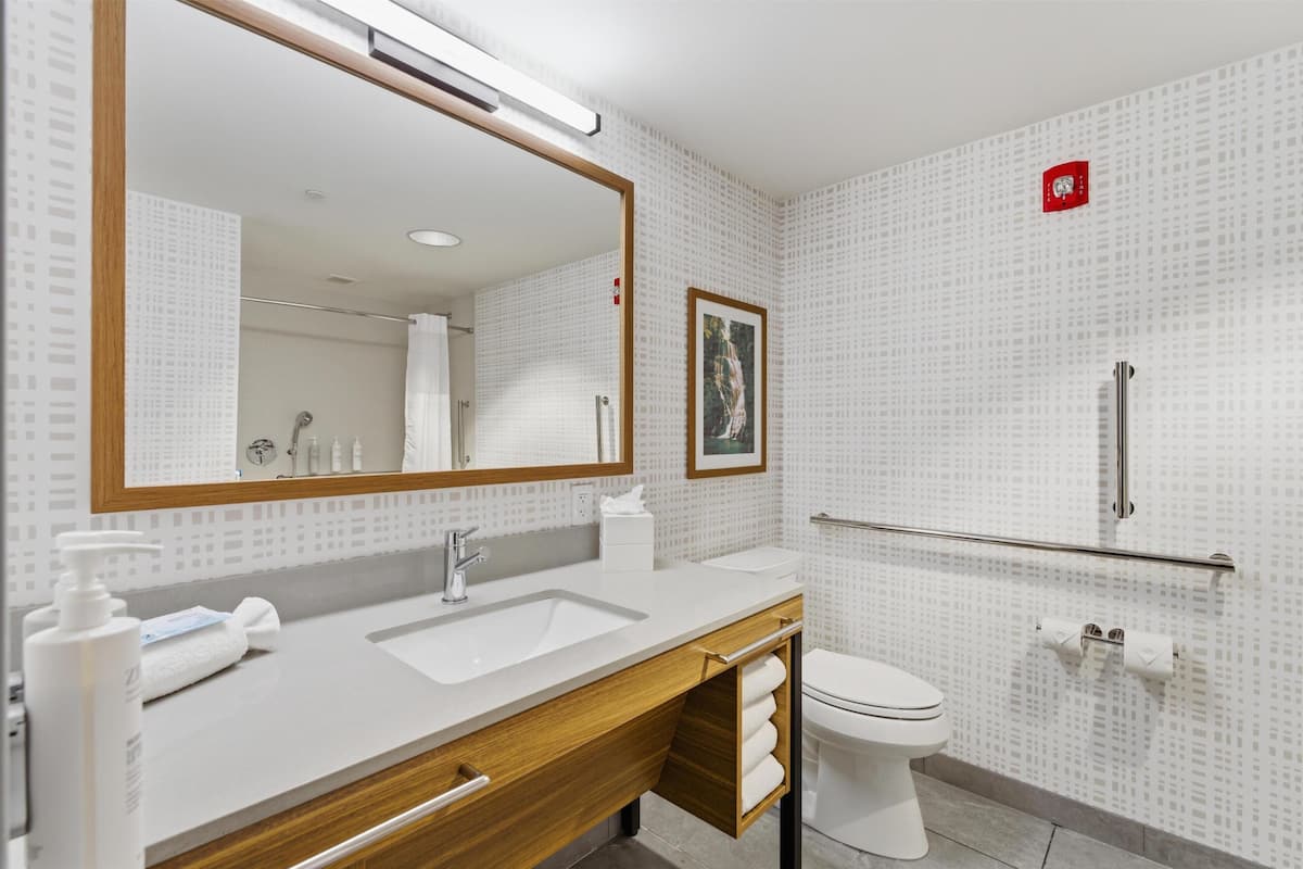 Hair dryer, towels