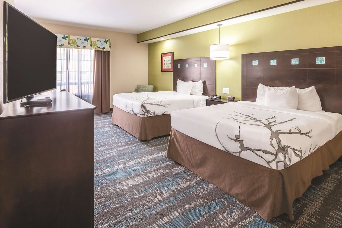 Kamer, 2 queensize bedden, niet-roken | Luxe beddengoed, individueel gedecoreerd, individueel gemeubileerd