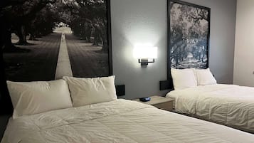 Dobbeltrom | Sengetøy av topp kvalitet, individuelt dekorert og individuelt innredet