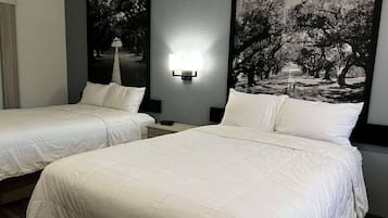 Double Room | Premium bedding, individually decorated, individually furnished, desk