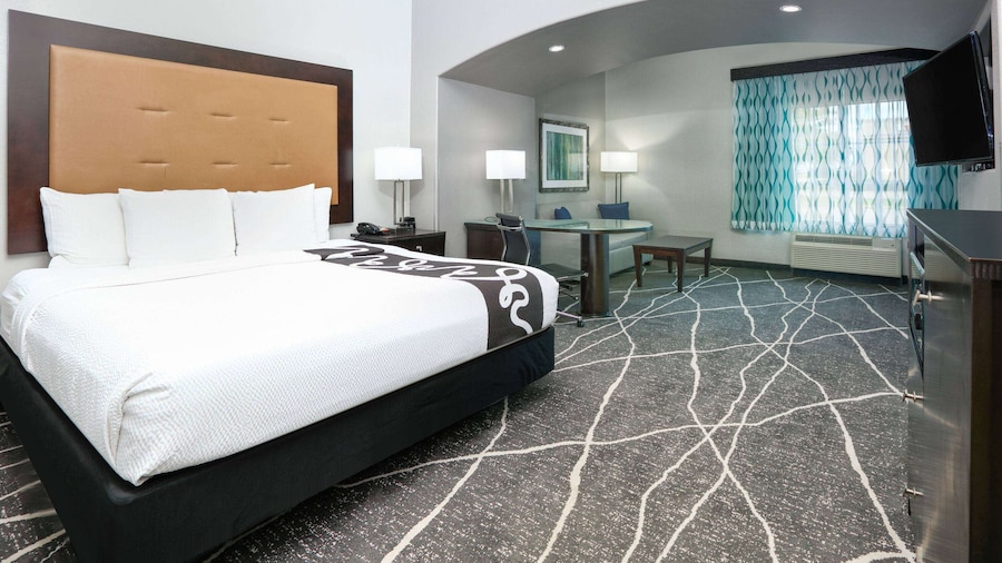 La Quinta Inn & Suites by Wyndham Little Rock - Bryant