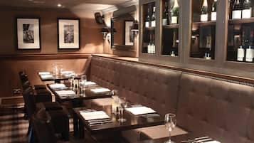 Breakfast, lunch and dinner served