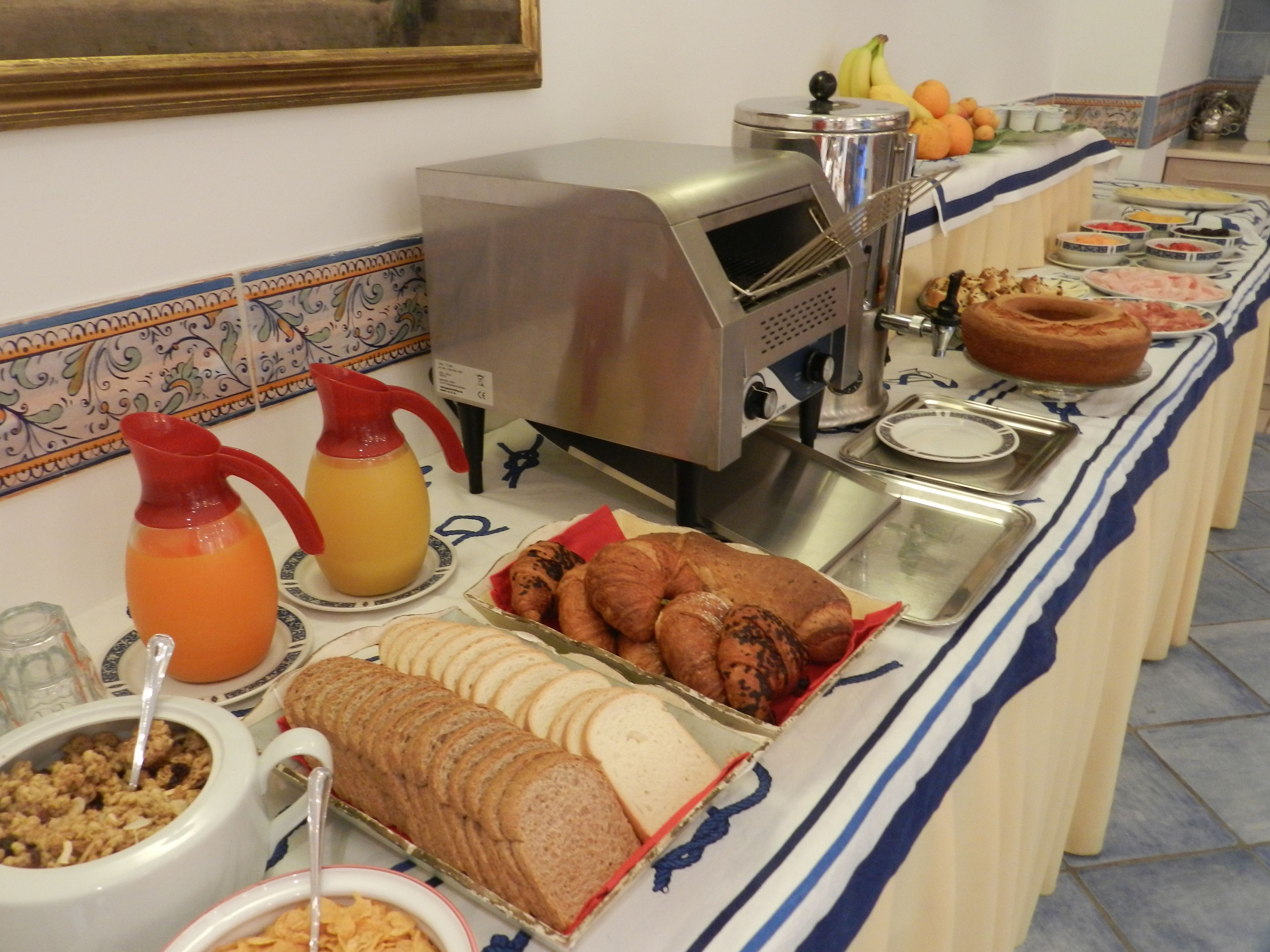 daily buffet breakfast (eur 15.00 per person)