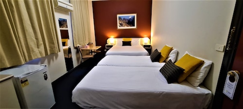 Brunswick Tower Hotel