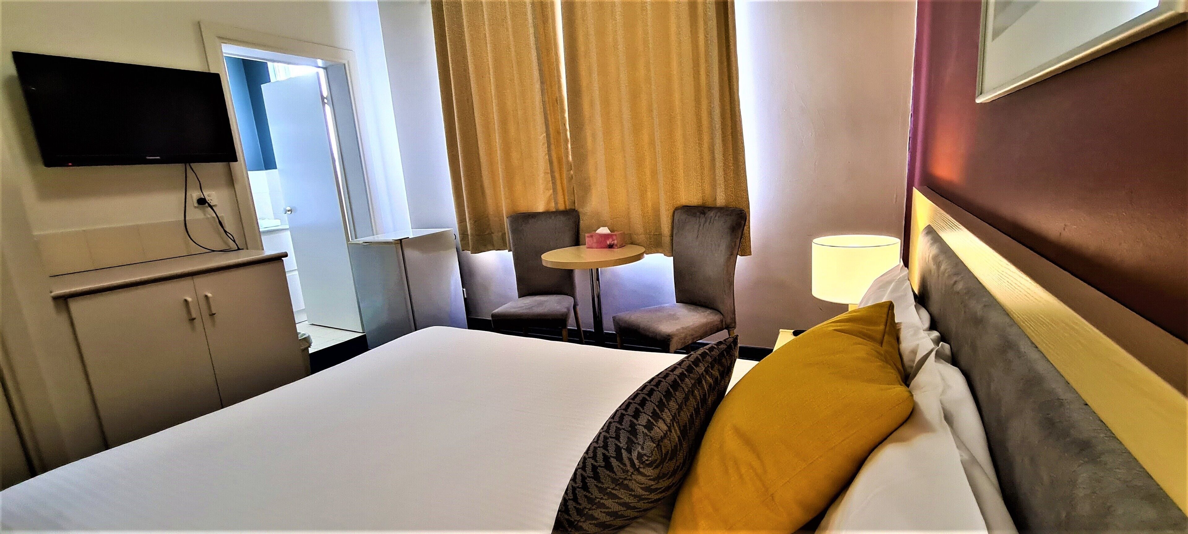 Photo - Brunswick Tower Hotel