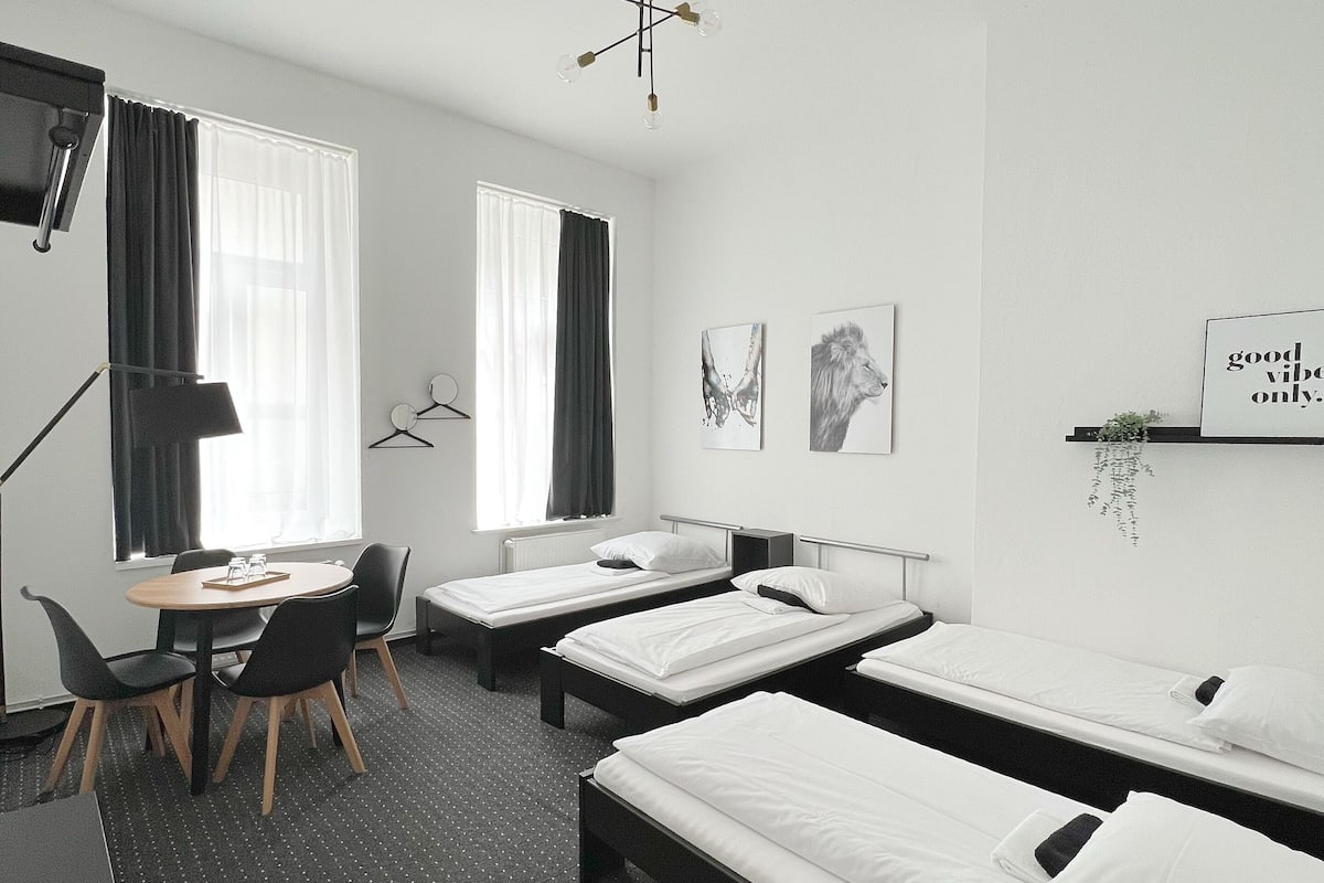 Quadruple Room, Shared Bathroom (no TV)