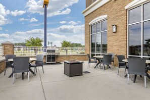 Grill-/Picknickplatz