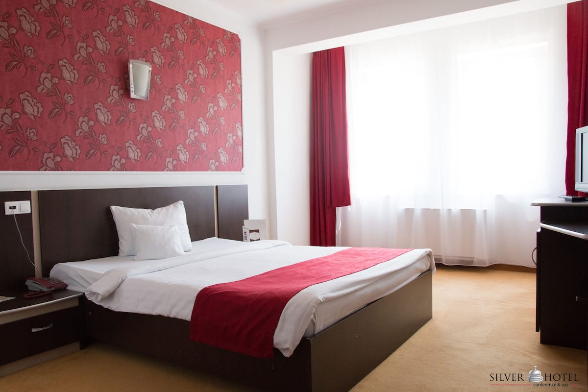 Superior Single Room | Roupas de cama premium, frigobar, cofres nos quartos, escrivaninha