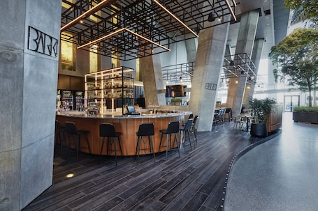 Cocktail bar