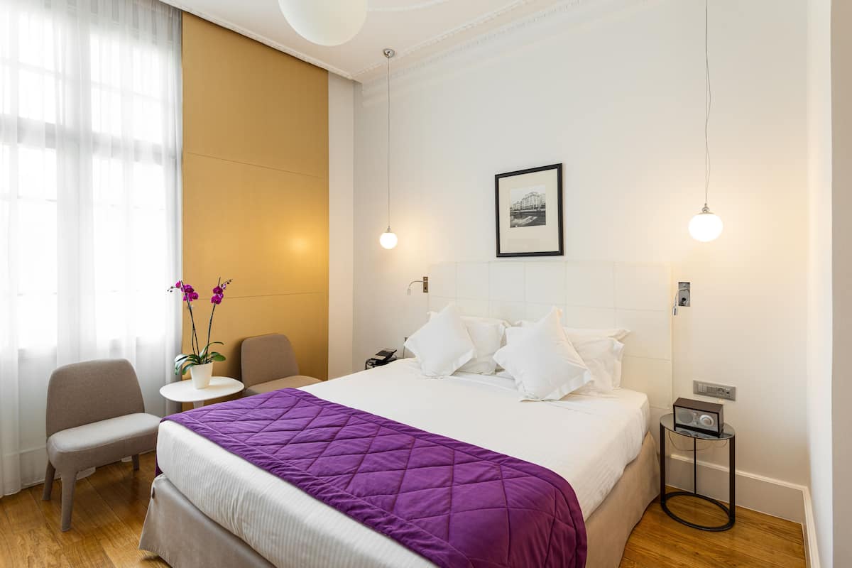 Classic-Zimmer | 1 Schlafzimmer, Pillowtop-Betten, Minibar, Zimmersafe