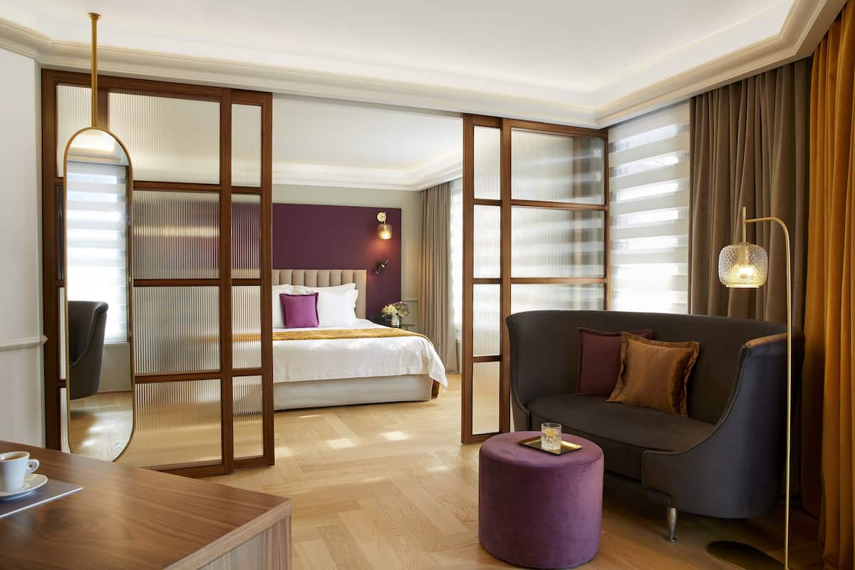 Deluxe-Suite (Penthouse) | 1 Schlafzimmer, Pillowtop-Betten, Minibar, Zimmersafe