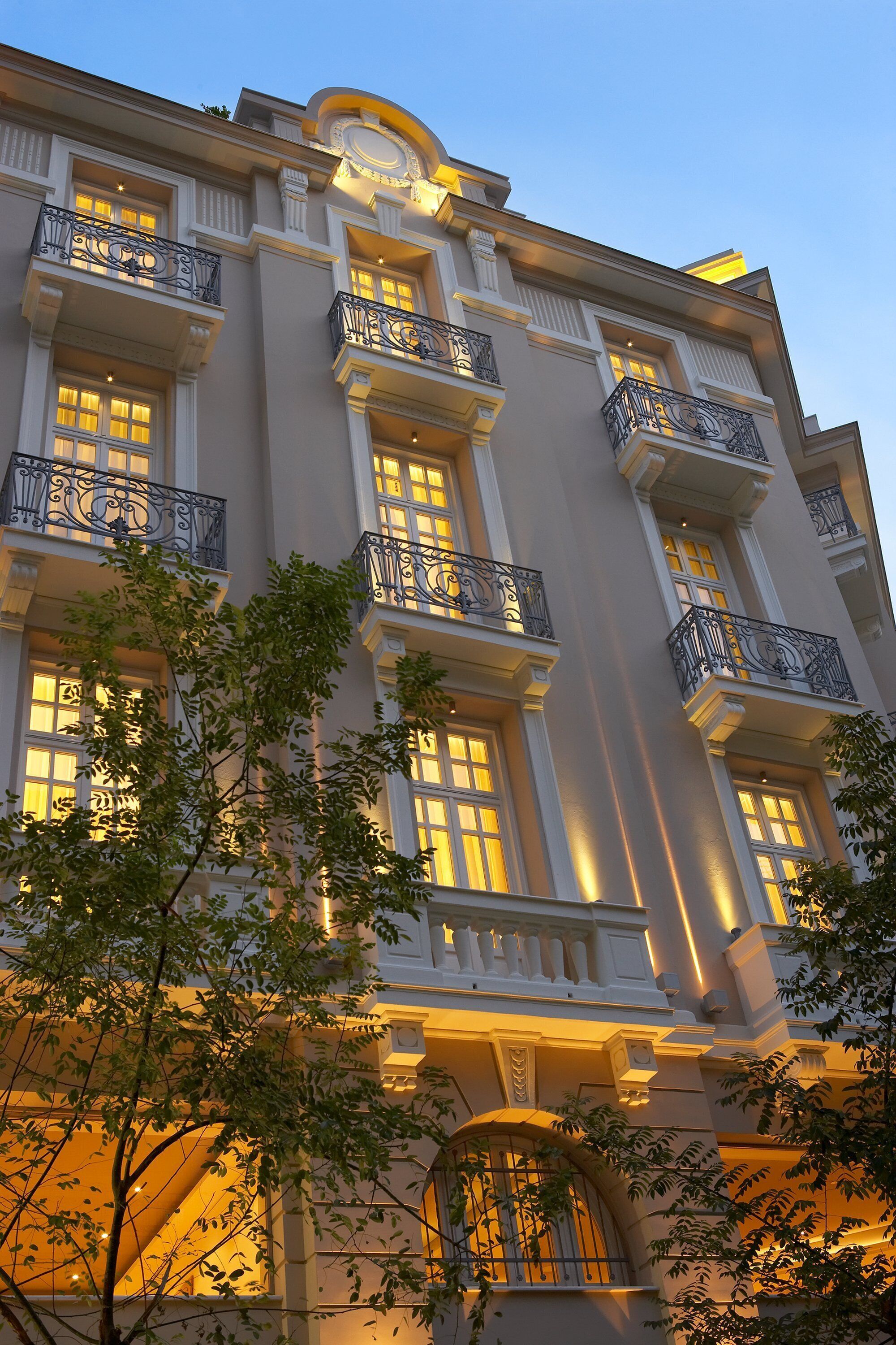 Fassade der Unterkunft – Abend/Nacht