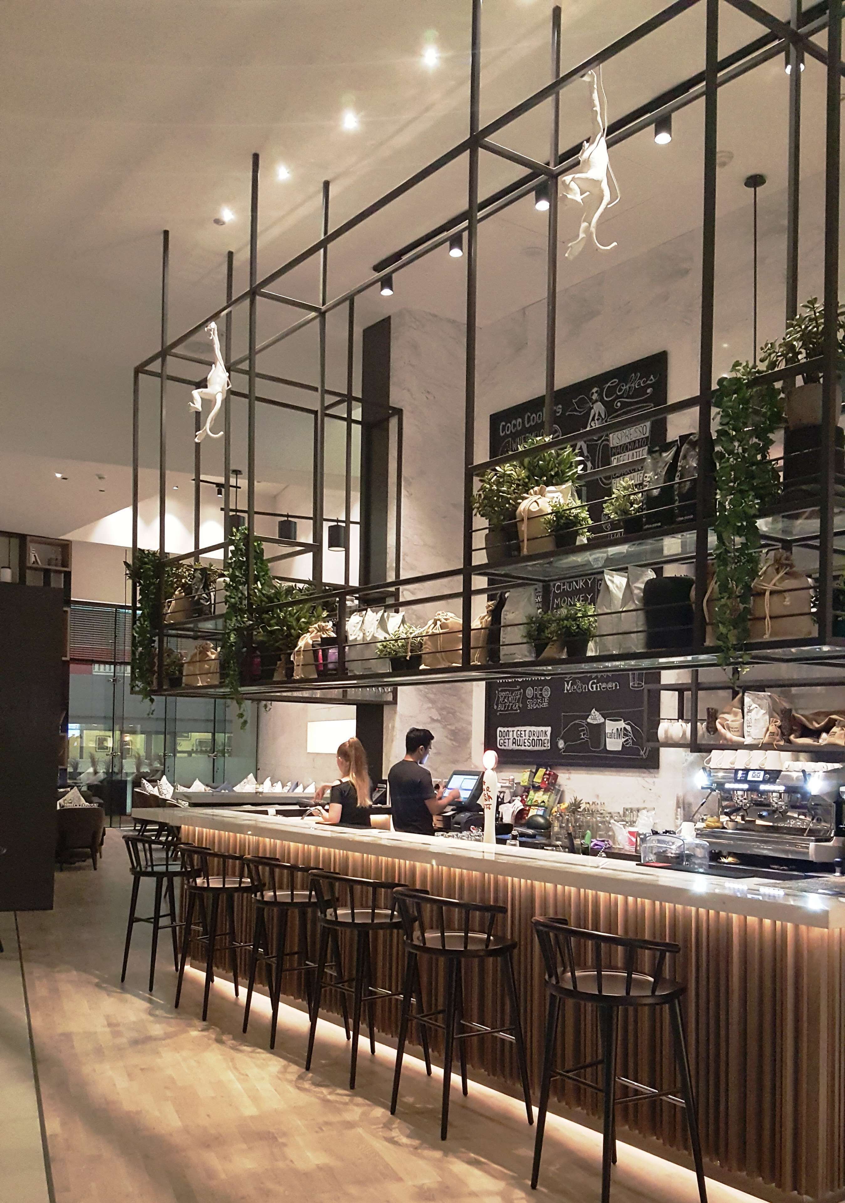 4 间餐厅，供应早餐、午餐和晚餐，国际美食