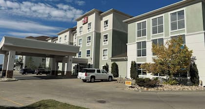 Best Western Plus South Edmonton Inn & Suites